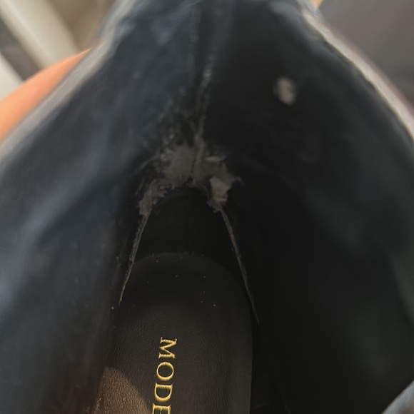 Modern Vice brand booty used couple of times size 6 one side in a litte tear - Picture 17 of 17